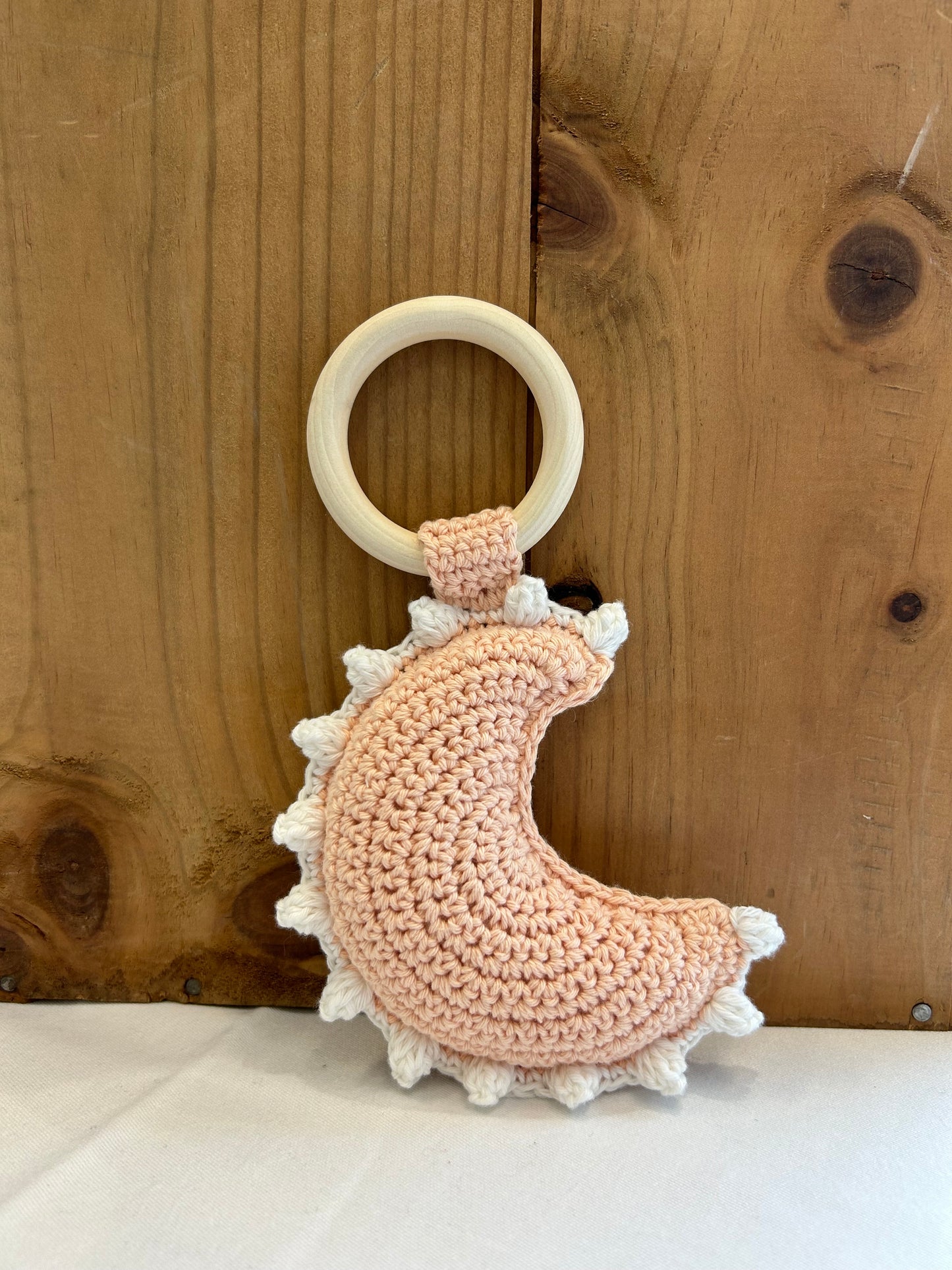 Anneau de dentition Moon - Fait à la main au crochet - Made in France