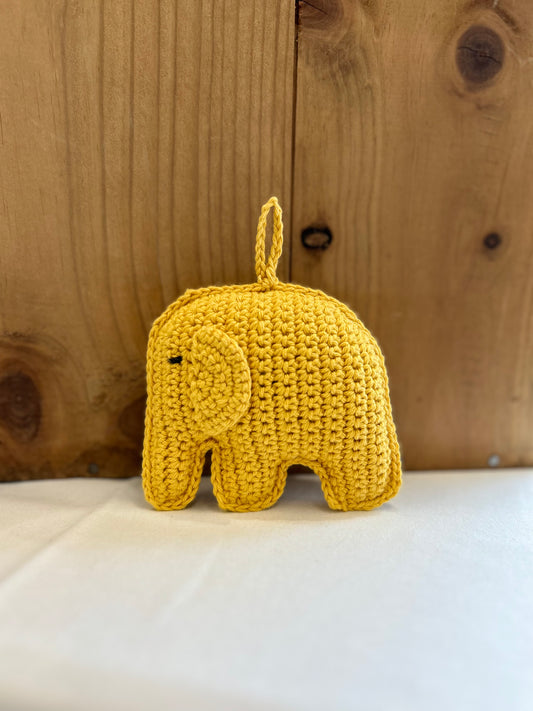 Décoration mini éléphant - Fait à la main au crochet - Made in France
