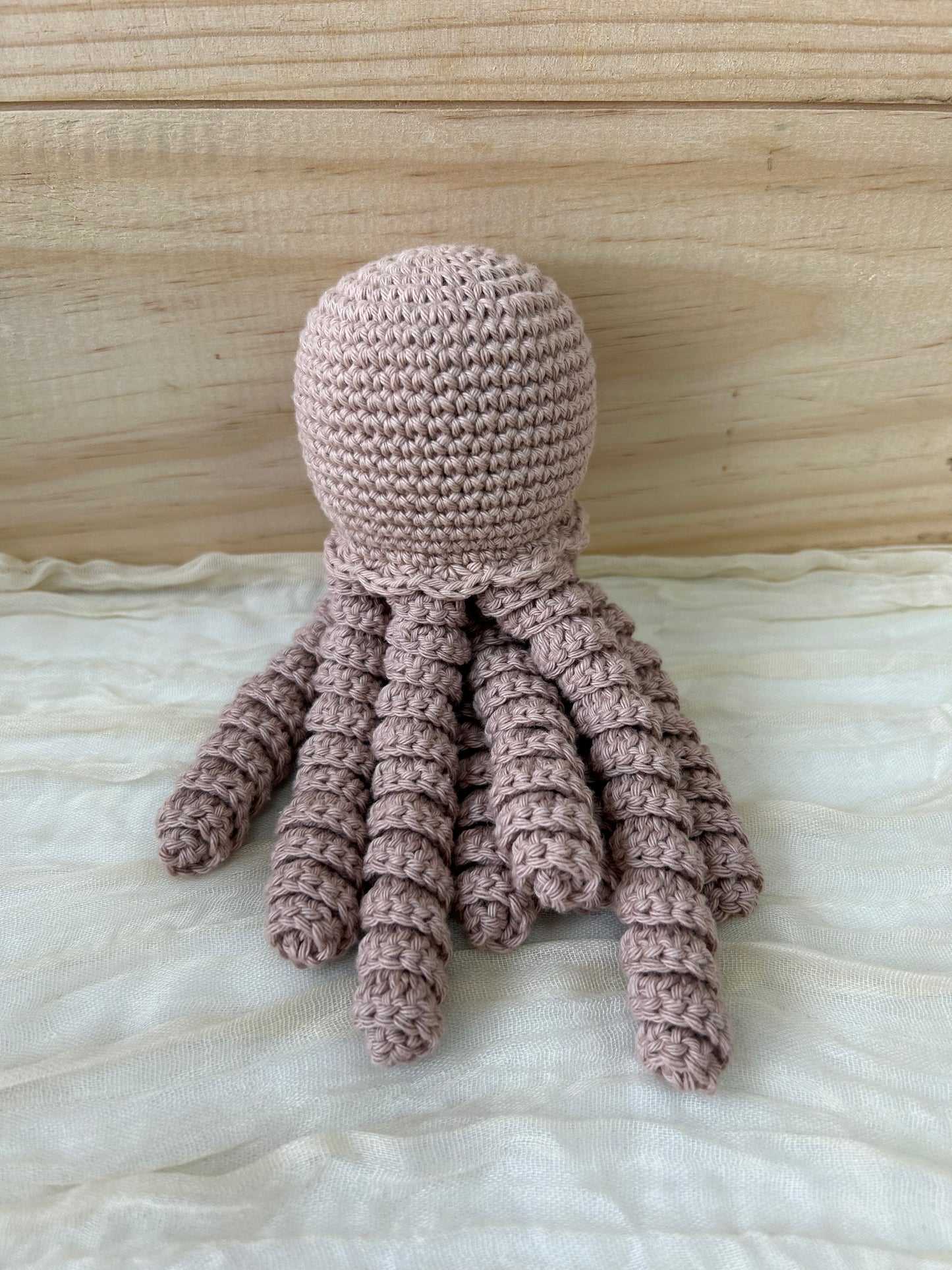 Doudou curly pieuvre - Fait à la main au crochet - Made in France