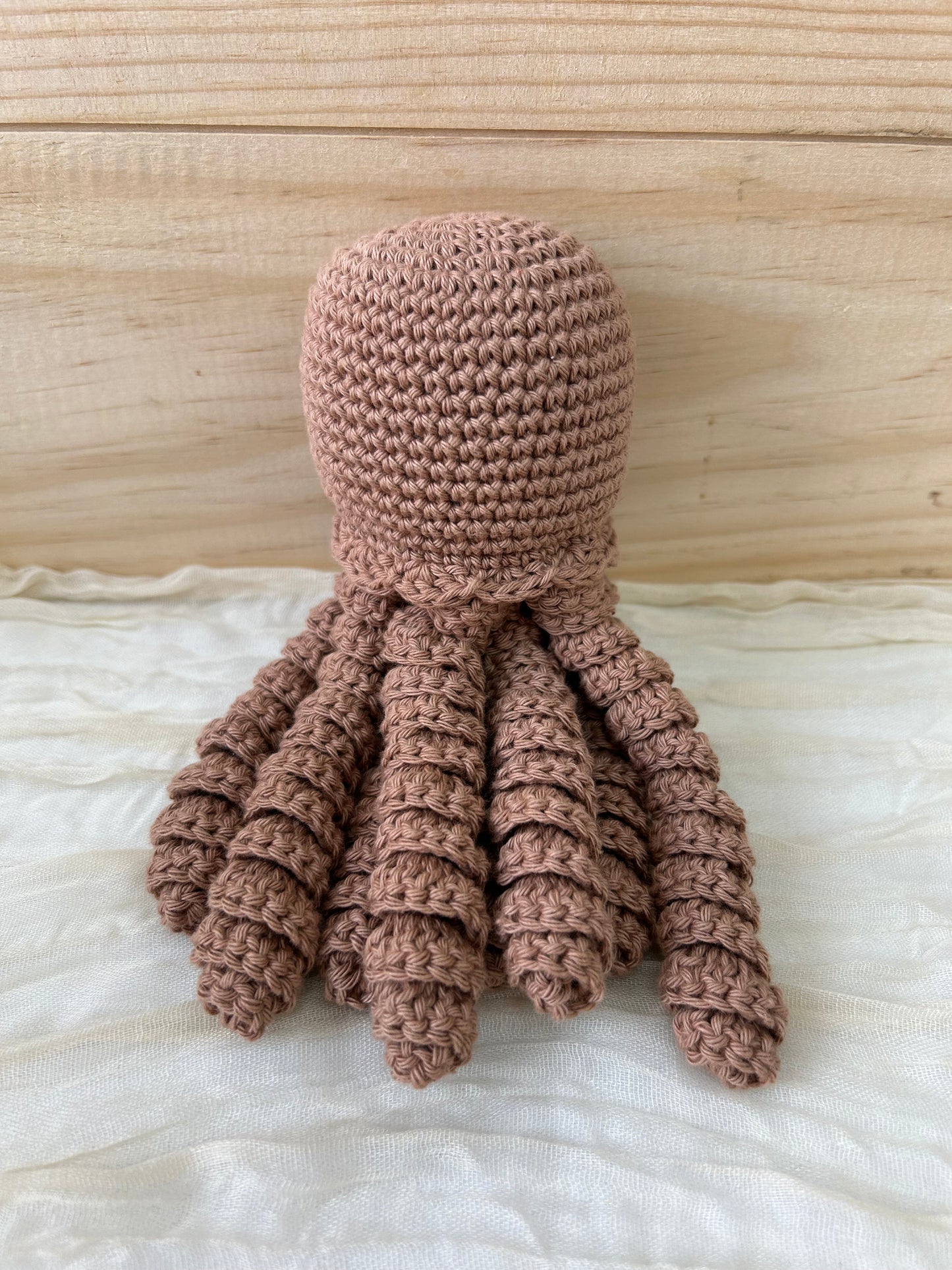 Doudou curly pieuvre - Fait à la main au crochet - Made in France