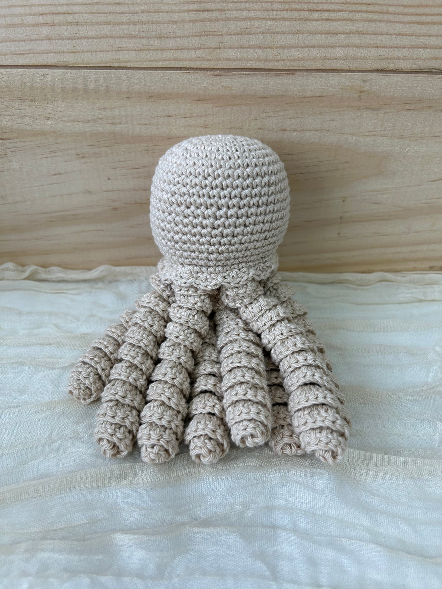 Doudou curly pieuvre - Fait à la main au crochet - Made in France