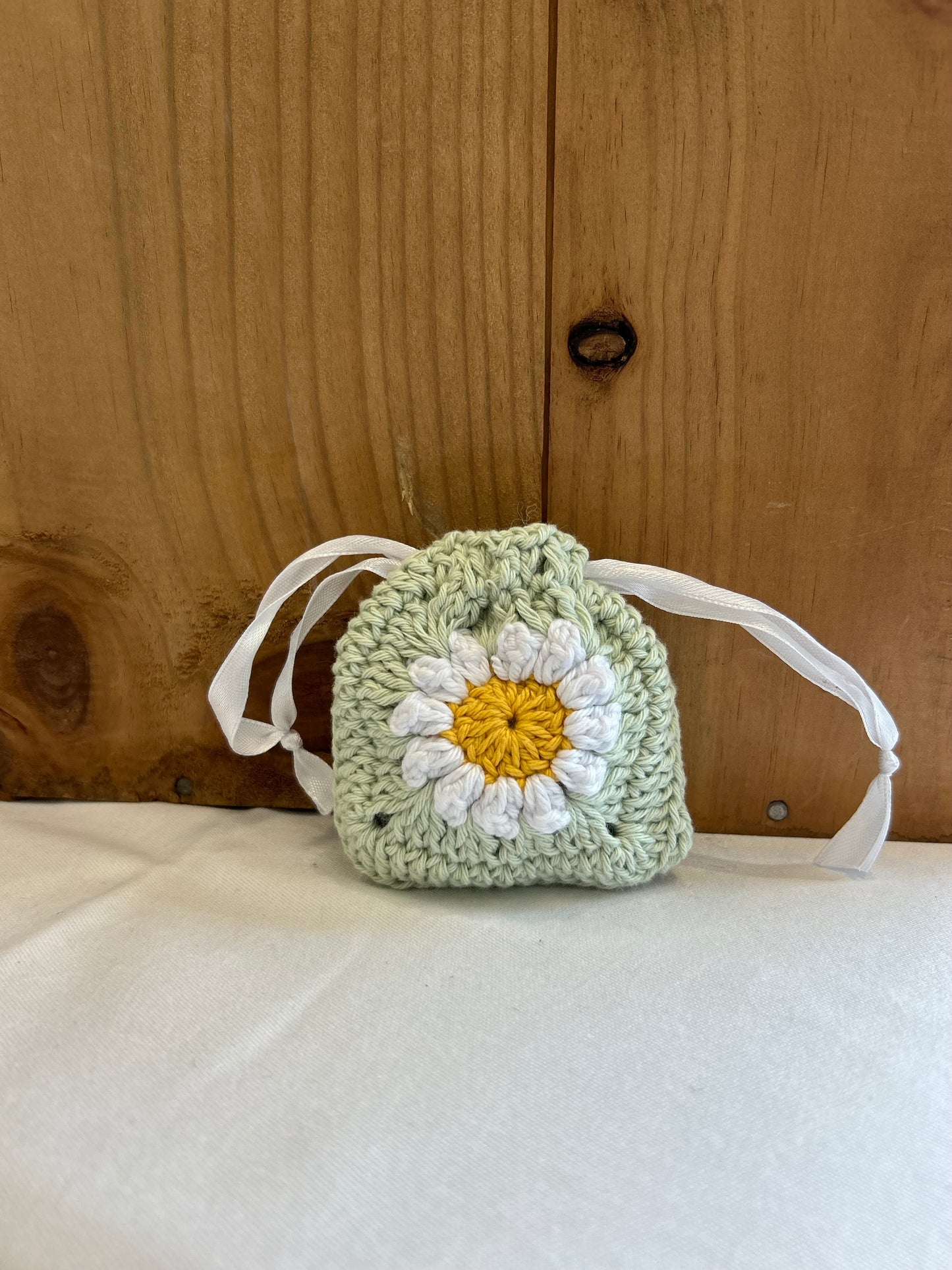 Petites pochettes - Fait à la main au crochet - Made in France