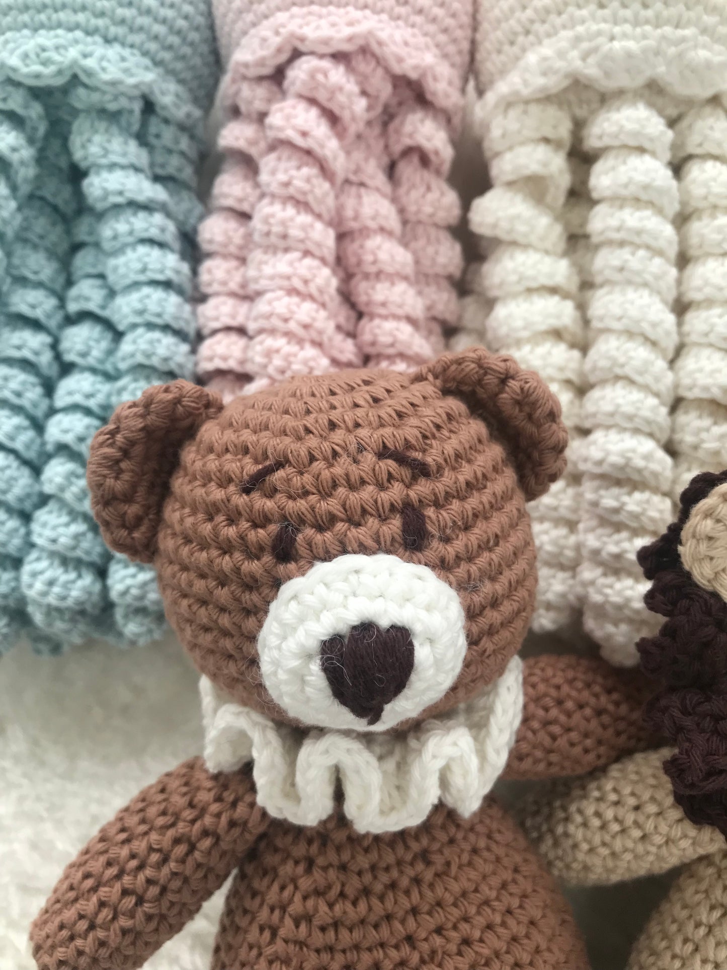 Doudou little bear - Fait à la main au crochet - Made in France